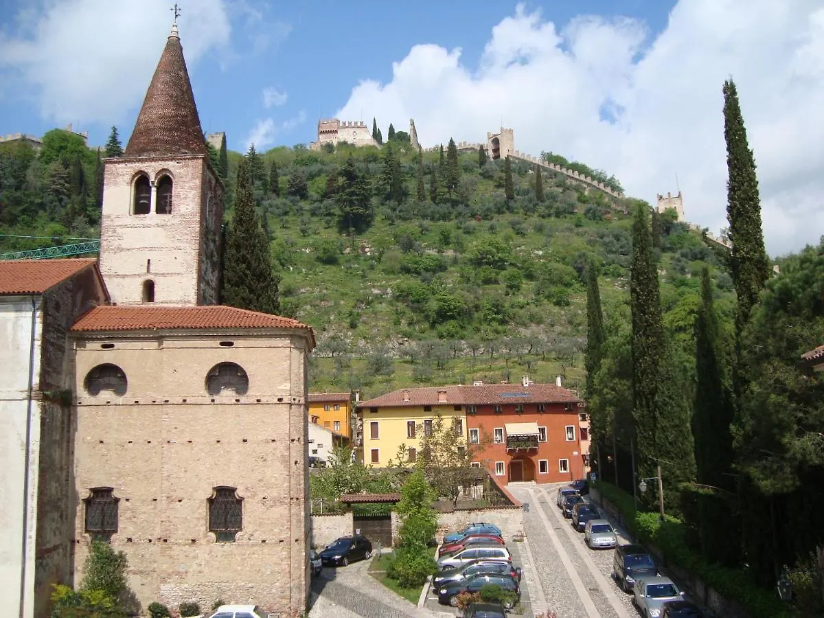 מארוסטיקה B&B Borgo Castello